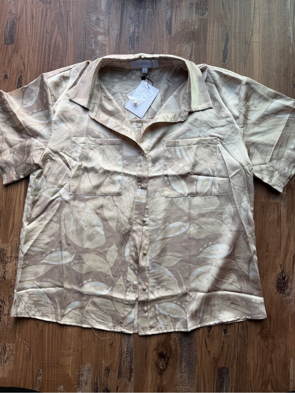Sugarlips Beige Floral Short-Sleeve Button-Down Shirt